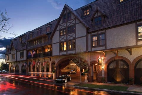 Grand Bohemian Lodge Asheville, Autograph Collection