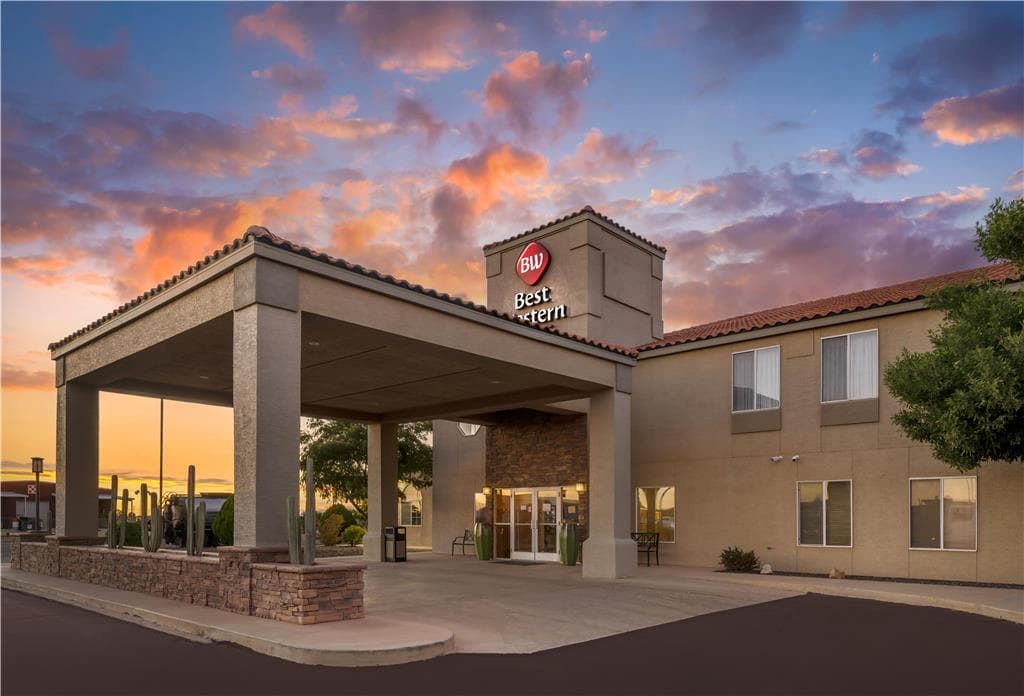 Best Western Plus Winslow Inn