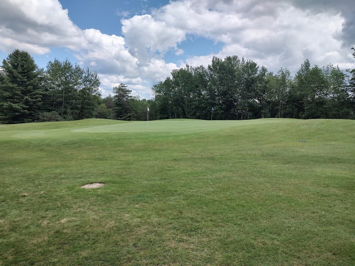 Alder Creek Golf Course & Country Inn