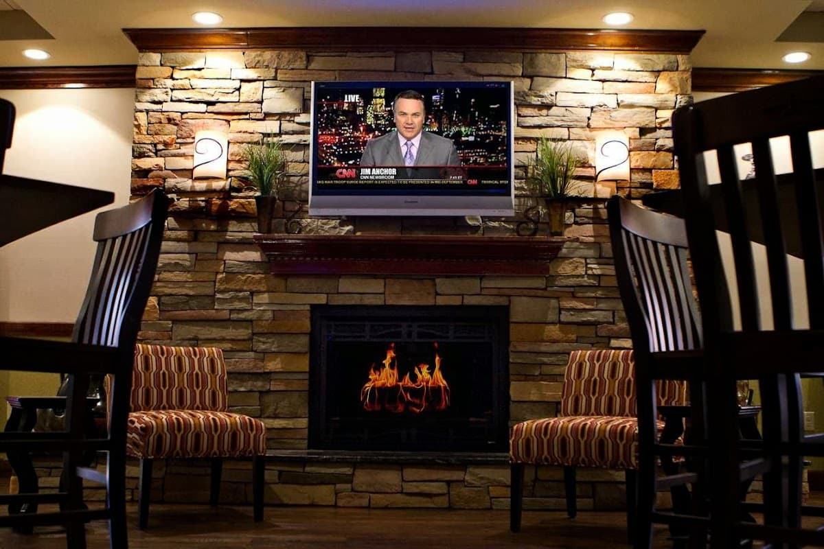The Colonial Grille