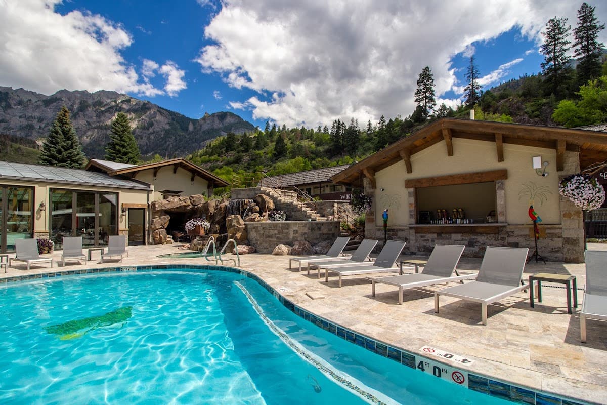 Ouray CO Hotel & Hot Springs by Twin Peaks Lodging