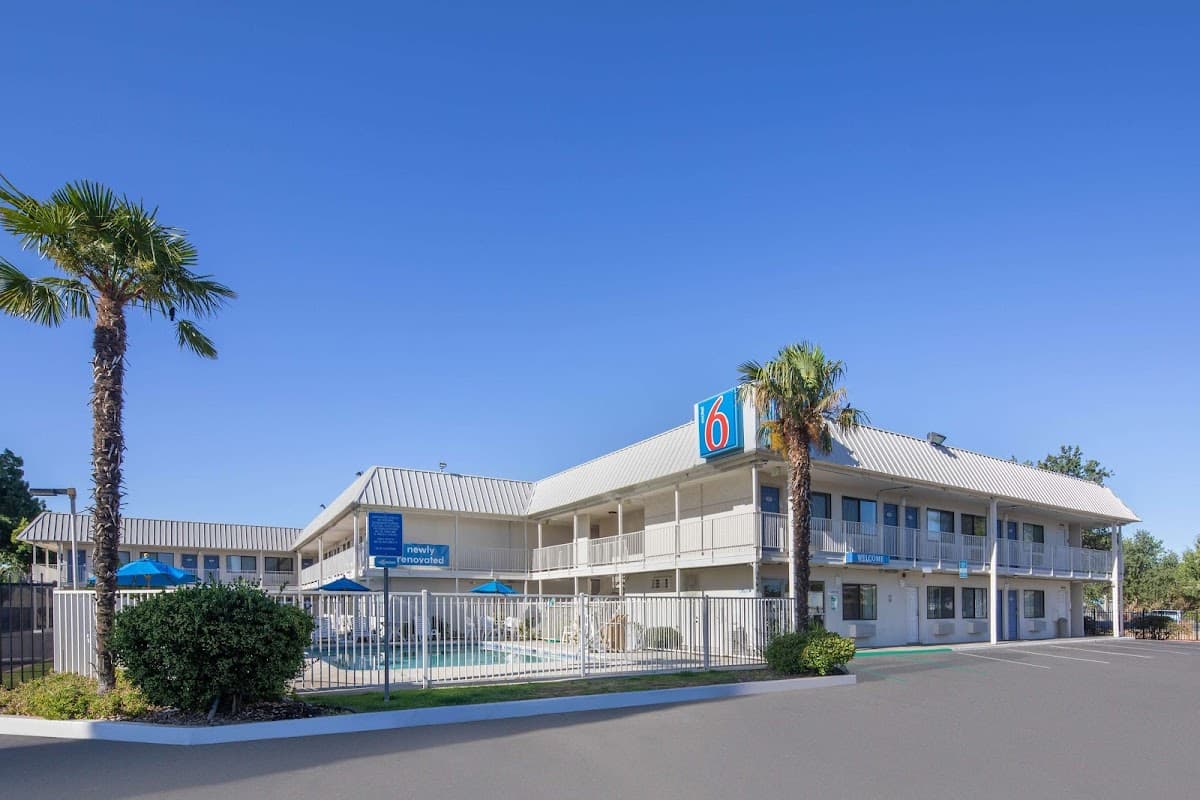 Motel 6 Woodland, CA – Sacramento Airport