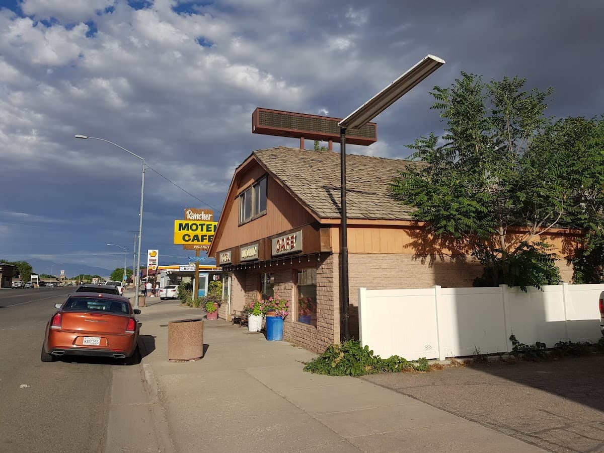 Rancher Motel-Cafe