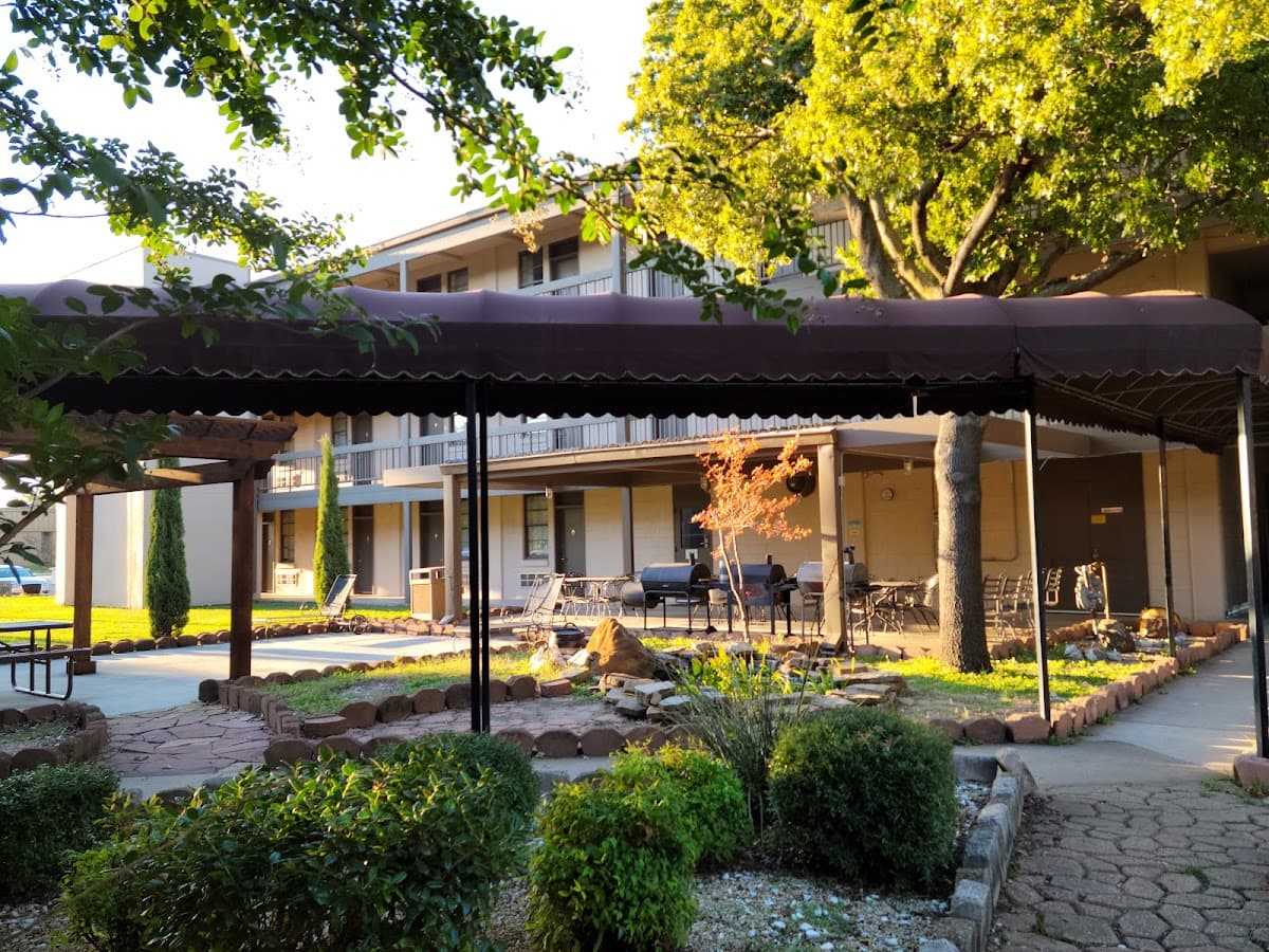 Navy Gateway Inns and Suites