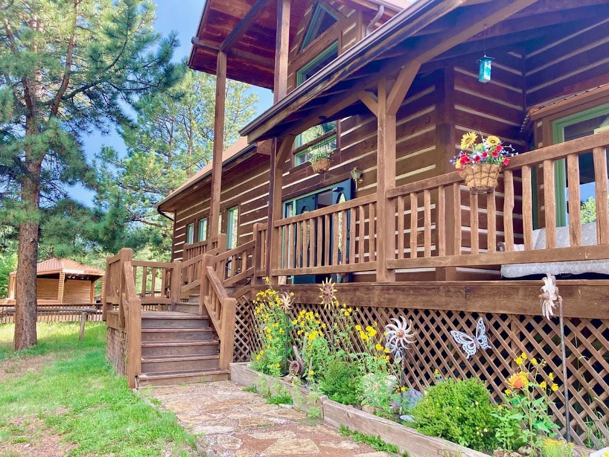 Wild Spirit Mountain Lodge