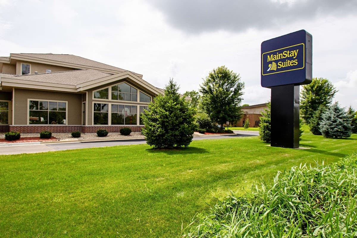 MainStay Suites Madison - Monona