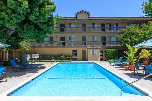 Tamarack Apartments