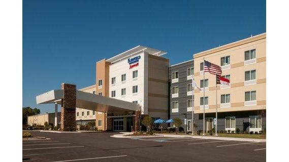 Fairfield by Marriott Inn & Suites Fayetteville North
