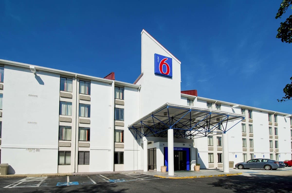 Studio 6 Springfield, VA – Washington DC Southwest