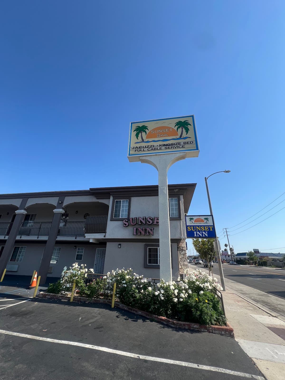 Sunset Inn
