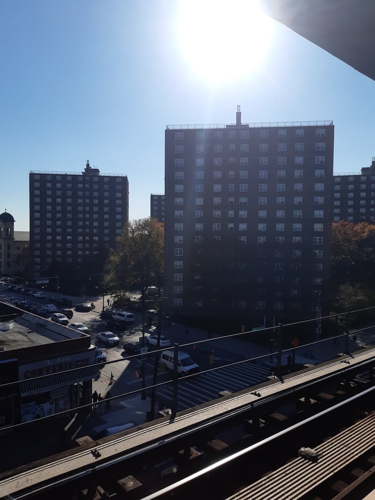 Royal Hotel Bronx