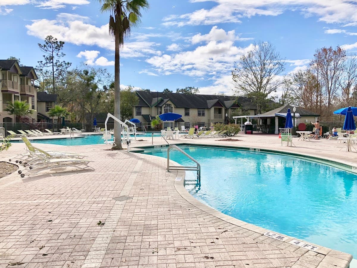 Oak Plantation Resort