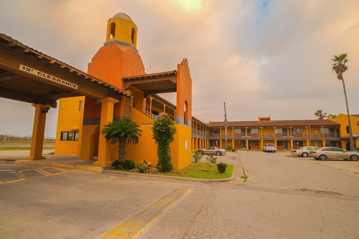 OYO Hotel Kingsville - Hwy 77