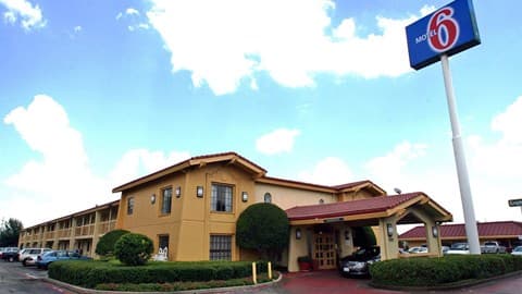 Motel 6 Garland, TX - Northeast Dallas