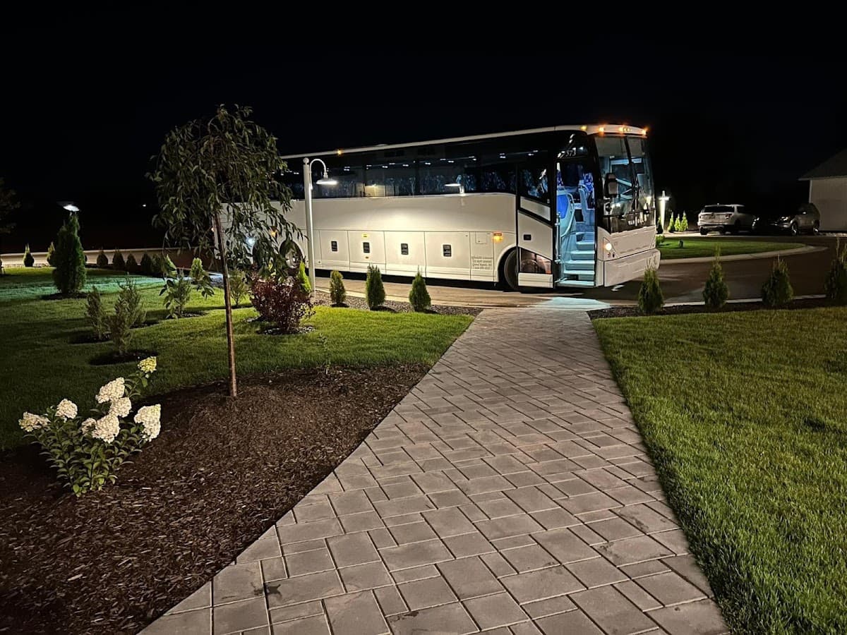 Affordable Limousine and Affinity Coach