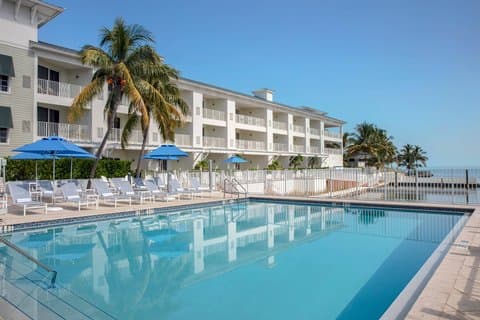 Courtyard by Marriott Faro Blanco Resort