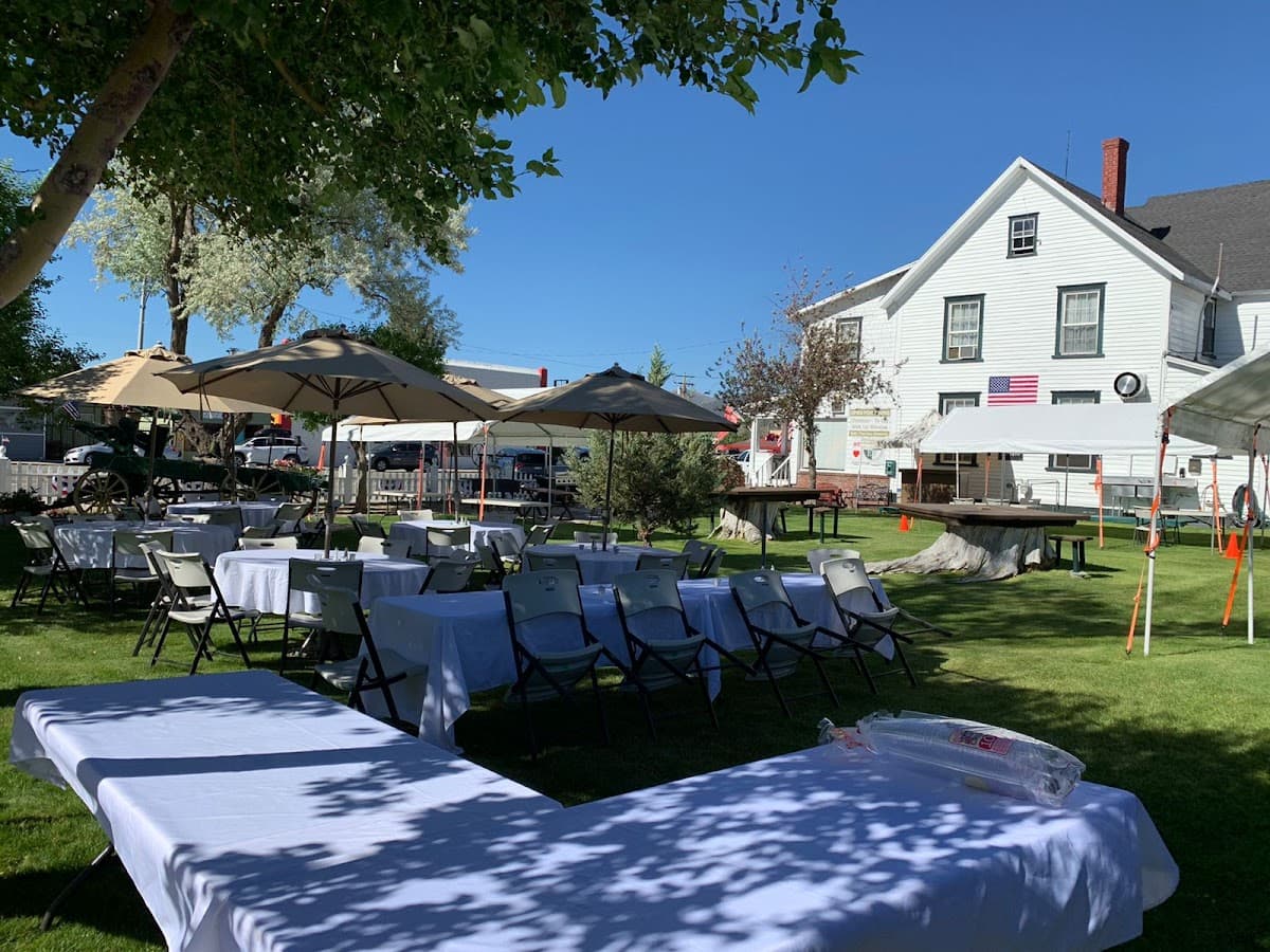 Bridgeport Inn