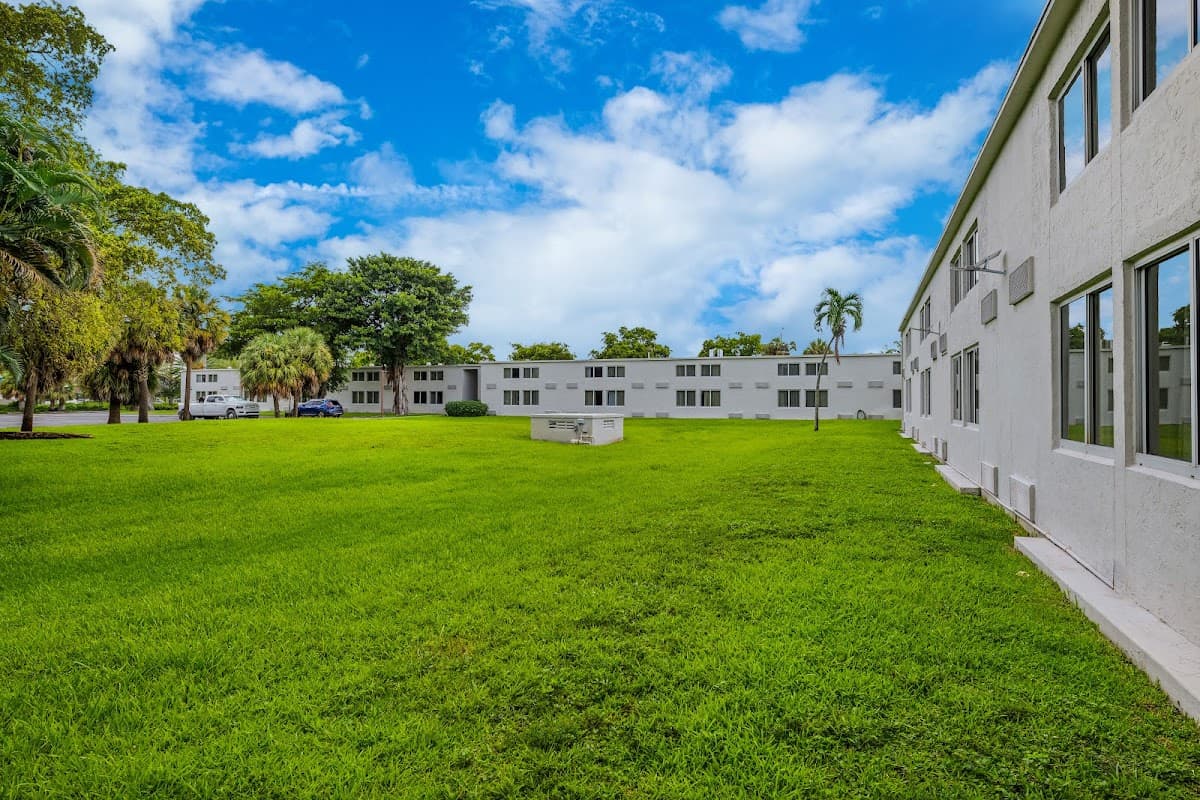 Motel 6 Miami, FL - Miami International Airport