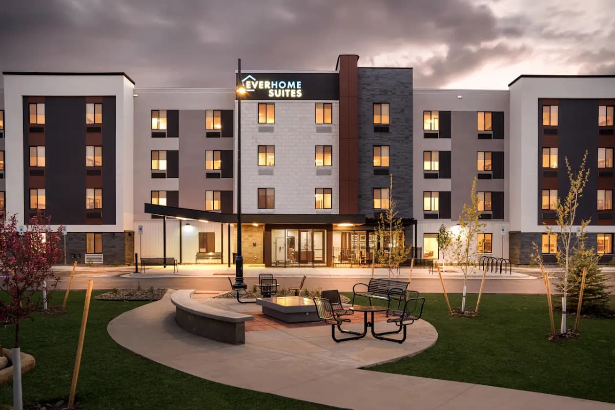 Everhome Suites Bozeman