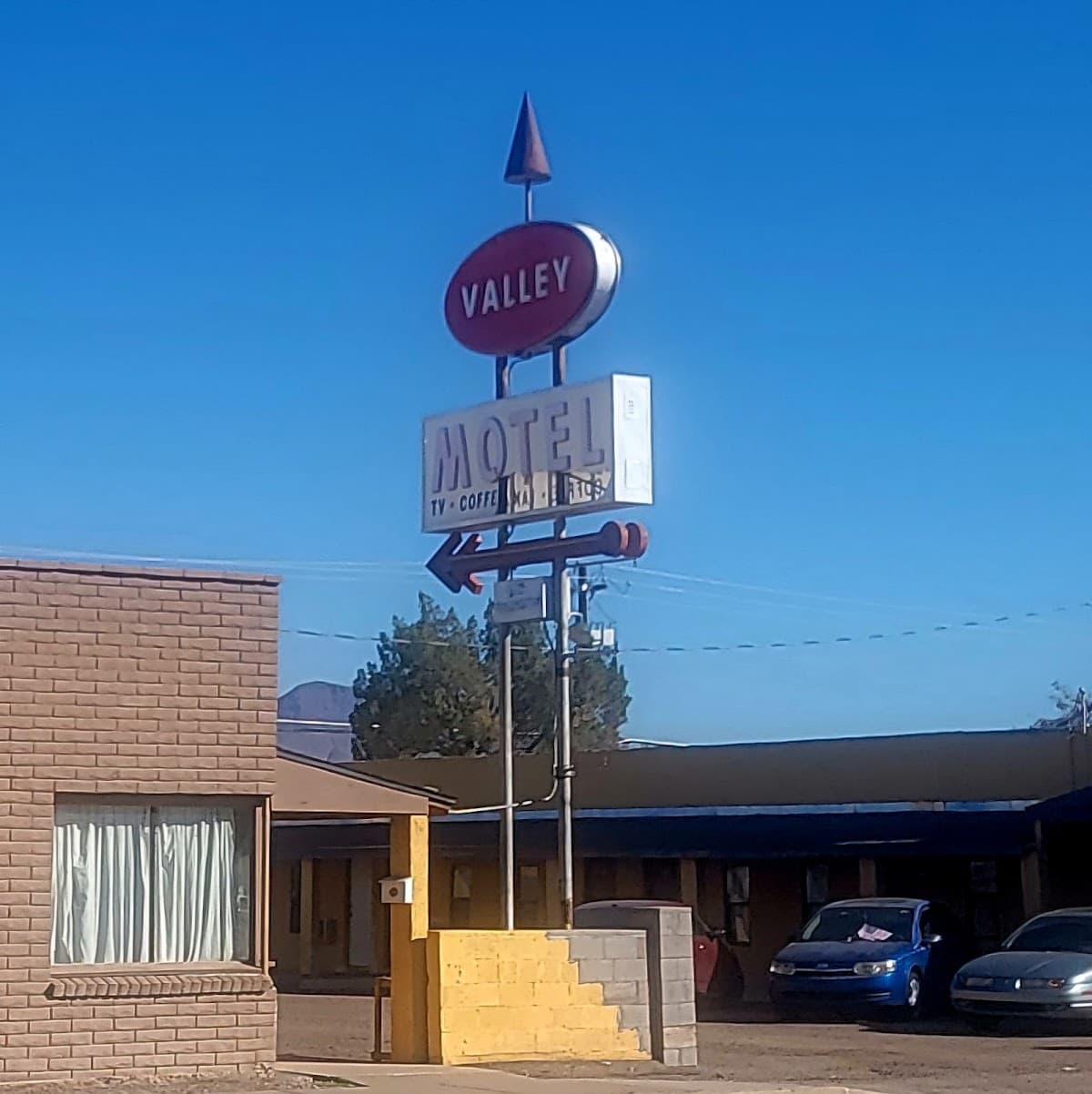 Valley Motel