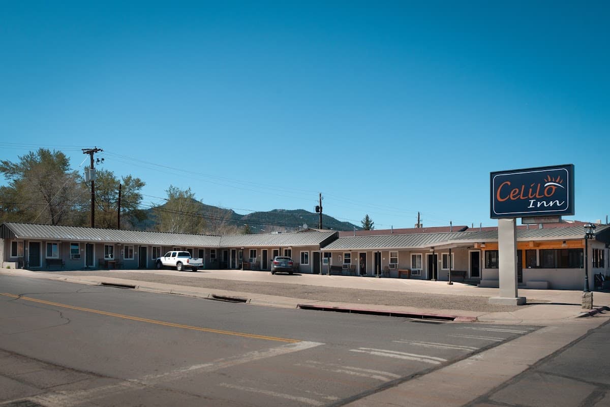 Celilo Inn