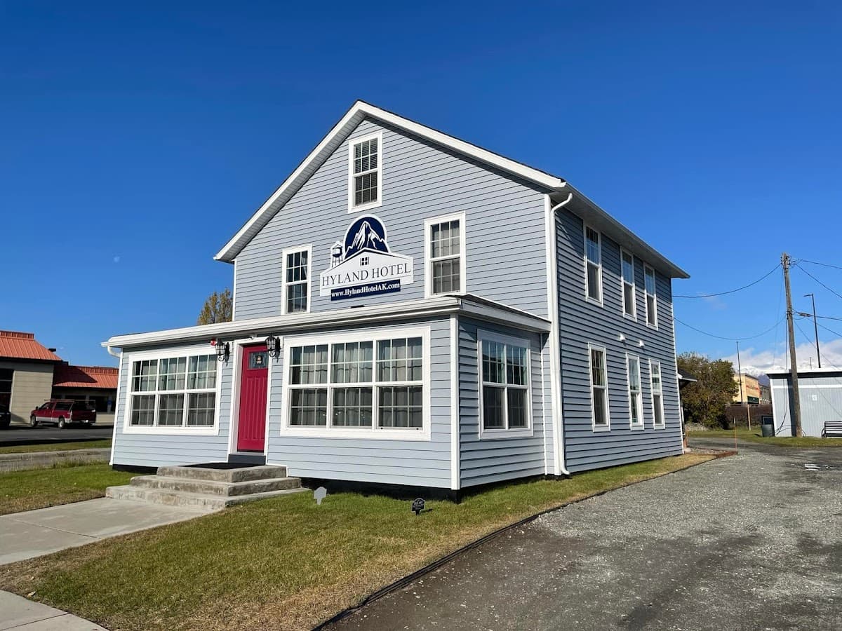 Hyland Hotel