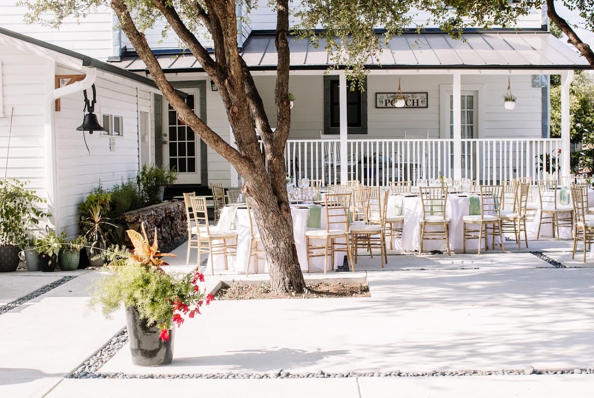 Chateau Claire Boutique Bed & Breakfast