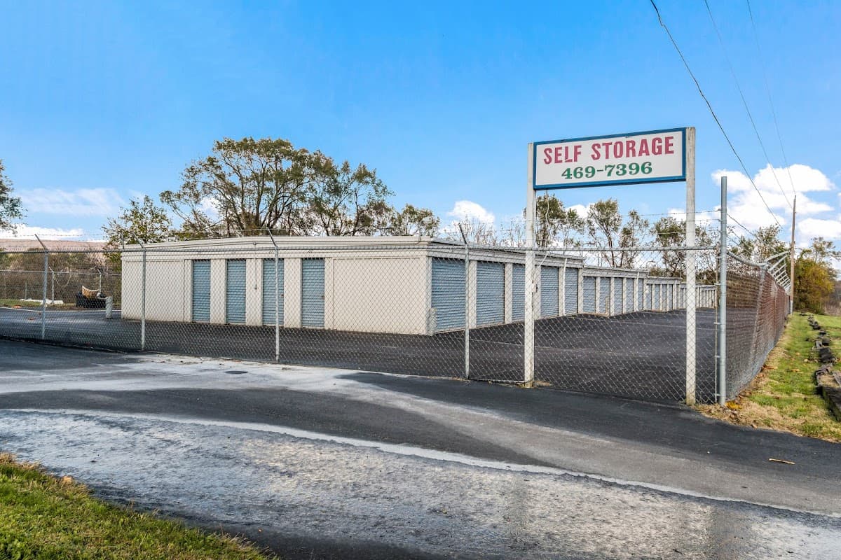 Cottage Inn & Self Storage