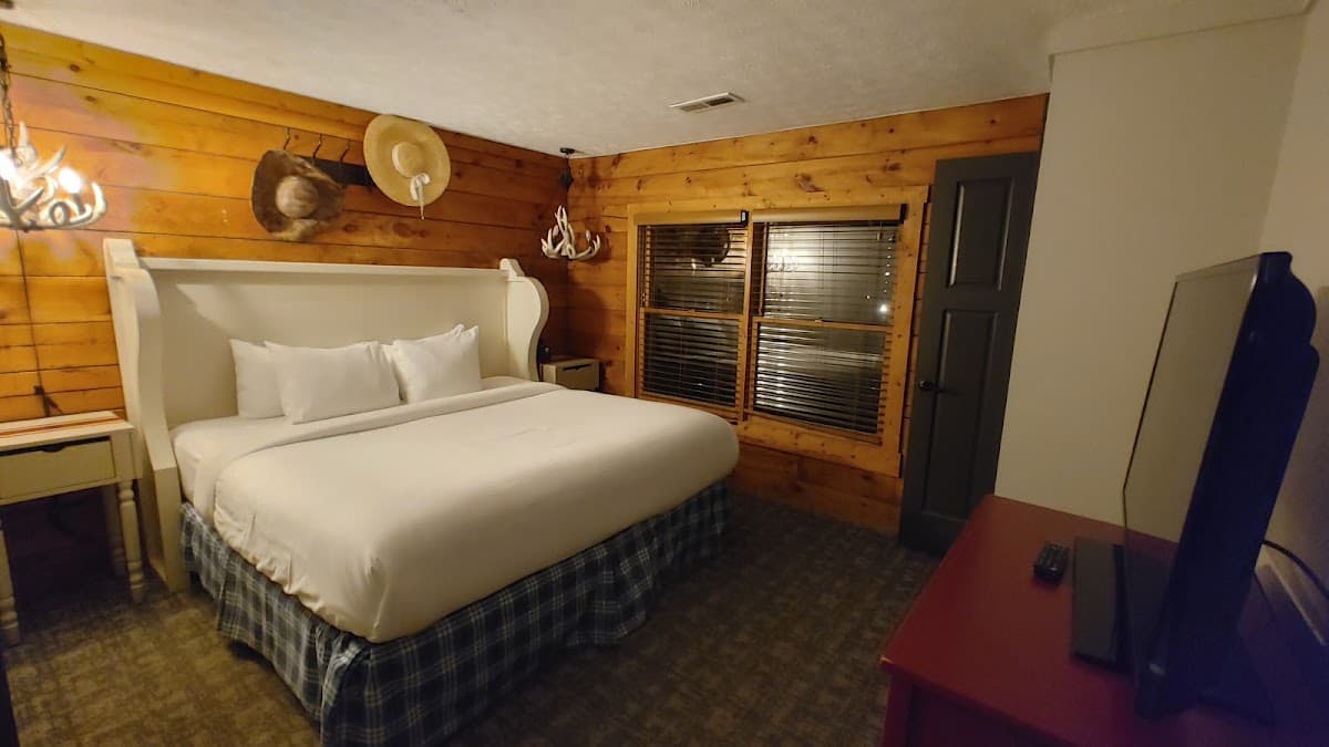Cabin 104 at Bluegreen Vacations Shenandoah Crossing