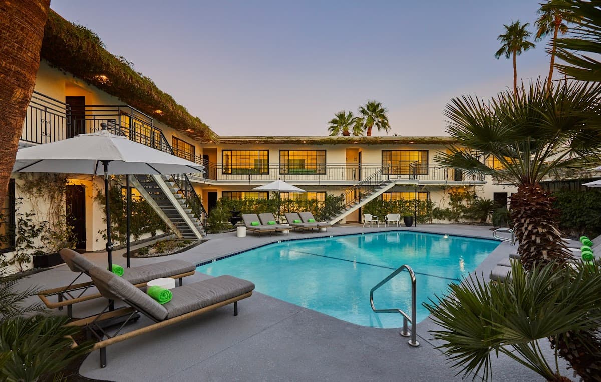 Descanso Resort - A Gay Men's Resort