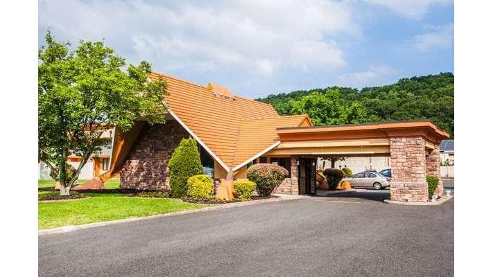 Howard Johnson by Wyndham North Plainfield