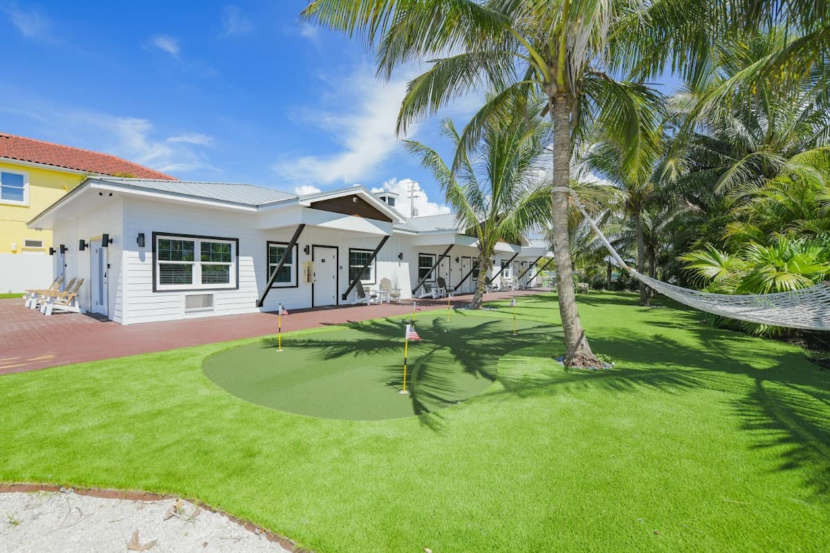Casey Key Resorts - Beachfront