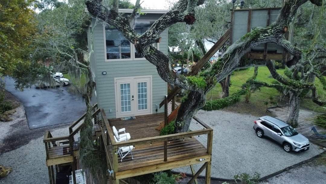 Tucker's Treehouse