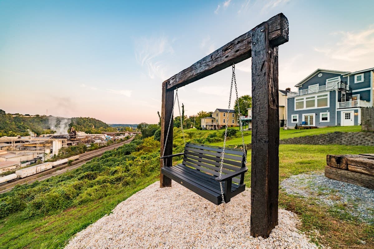 James Station: Unique Train Caboose Stay