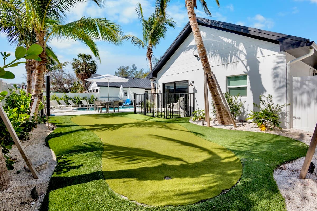 The Retreat at Anna Maria Island Inn
