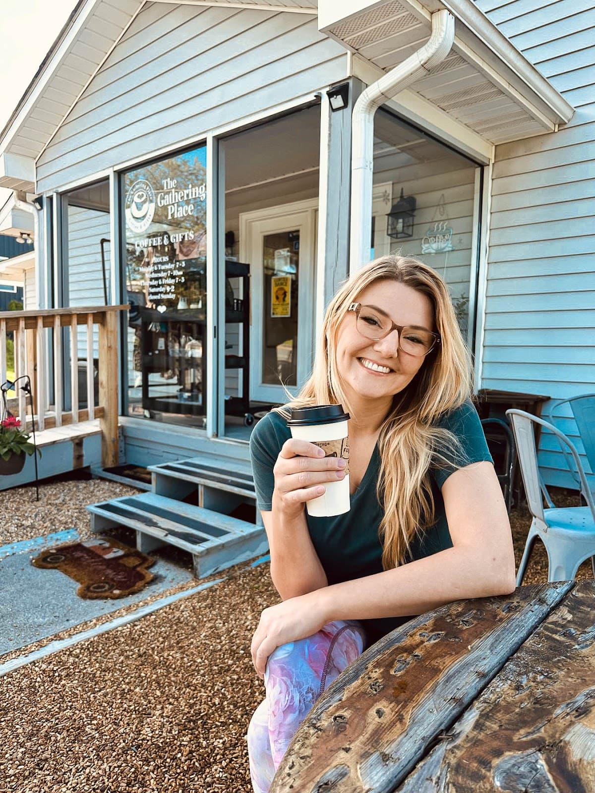 Little Elves Airbnb Rentals in Sparta Mountains, NC