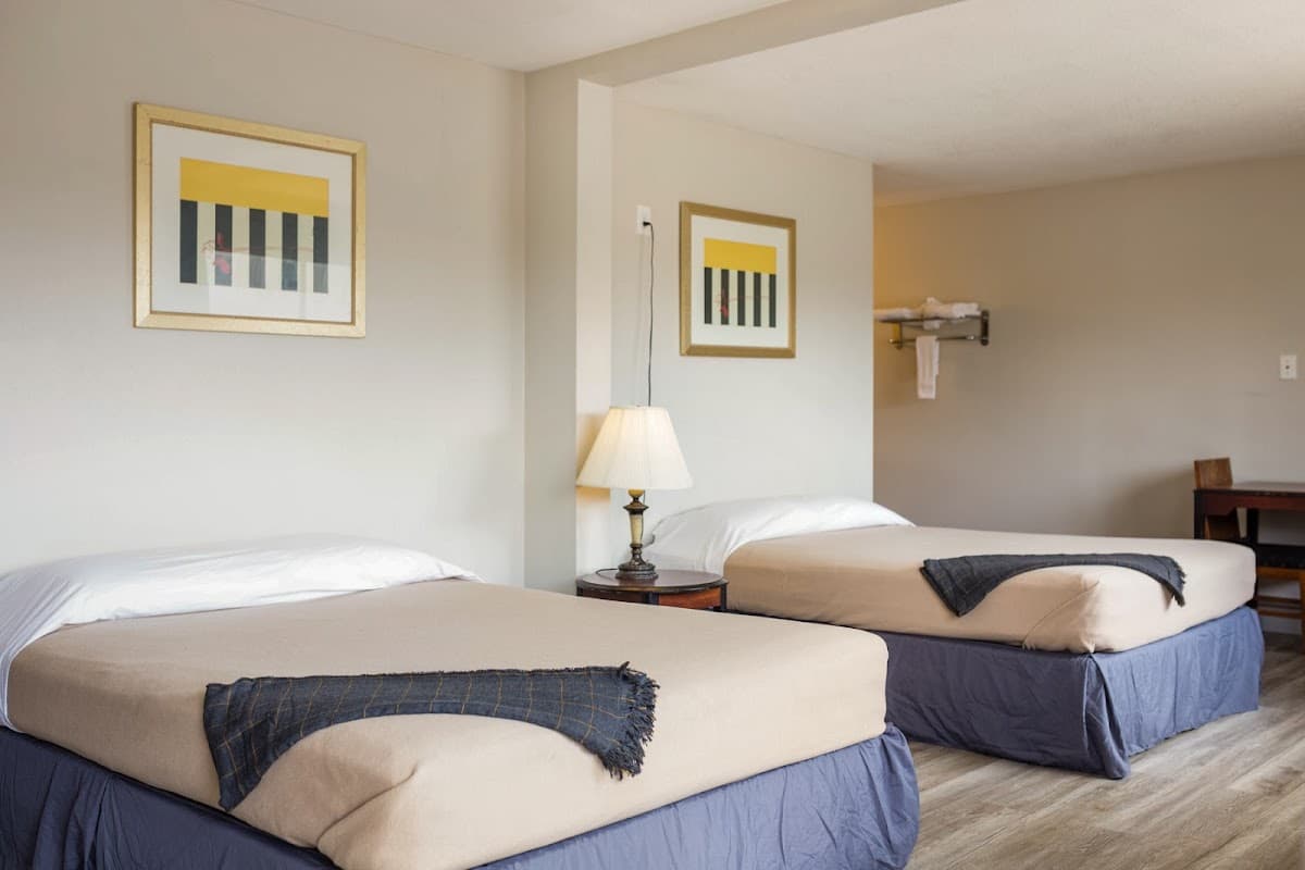 Harmony Inn and Suites