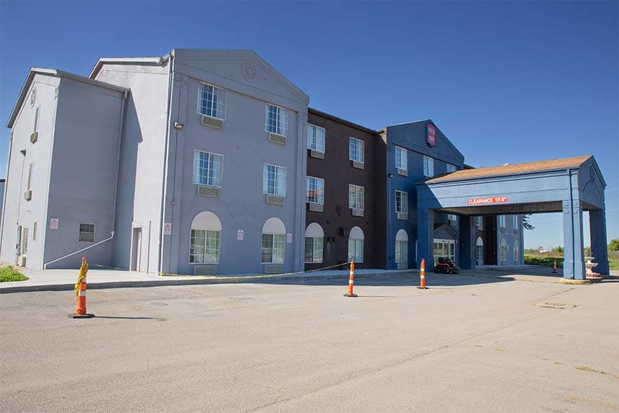 Pier Inn