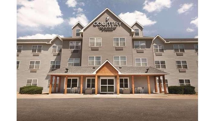 Country Inn & Suites by Radisson, Brooklyn Center, MN