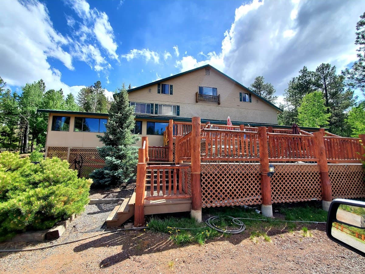 Edelweiss Resort and Restaurant Greer