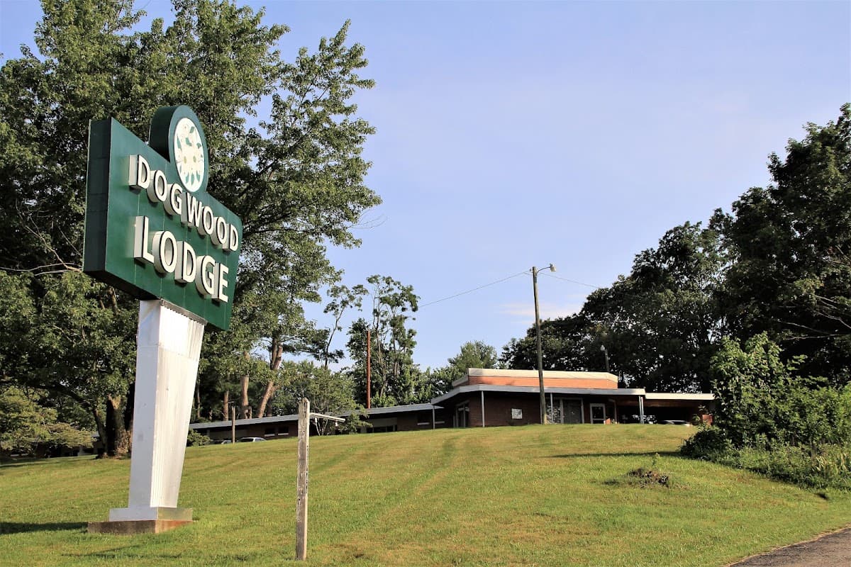 Dogwood Lodge