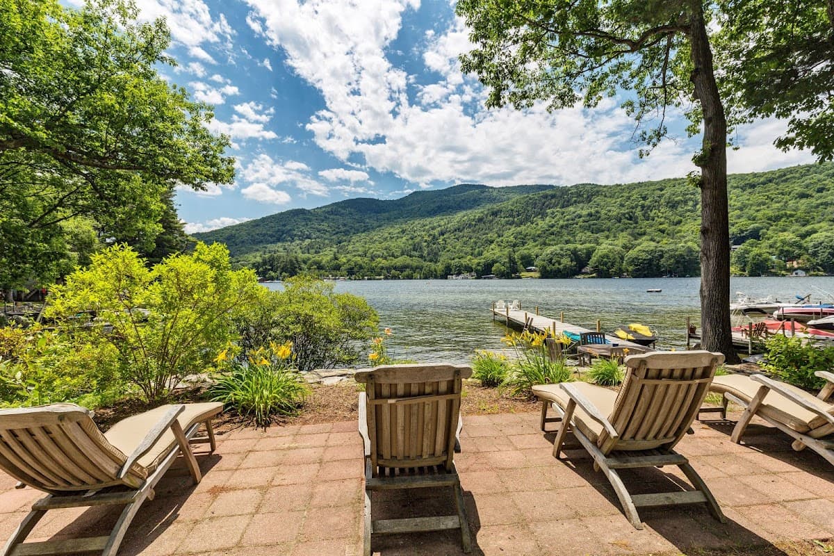 Lake Sunapee House