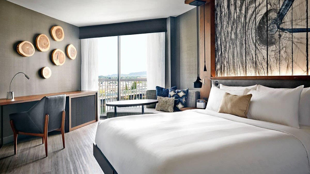 Portland Marriott Downtown Waterfront