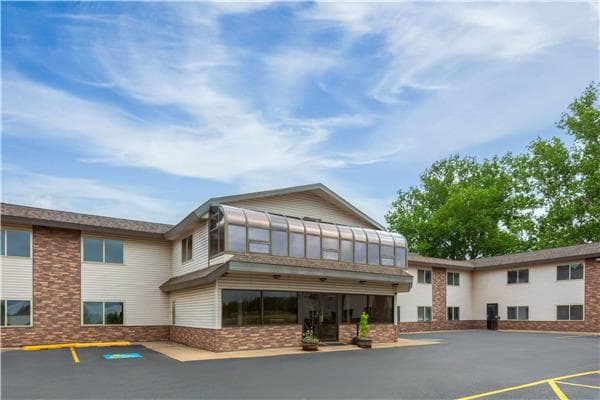 Baymont by Wyndham Iron Mountain