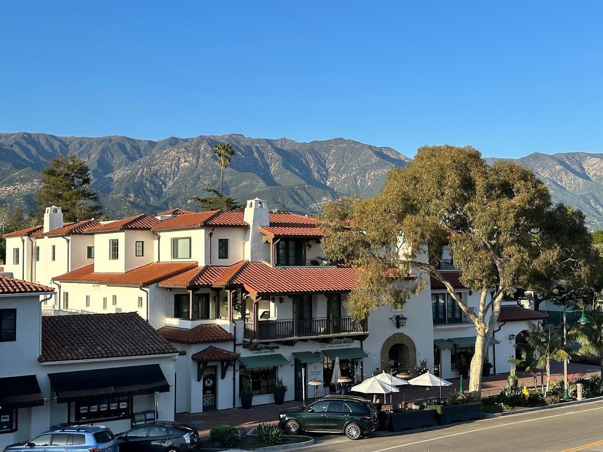 Montecito Inn