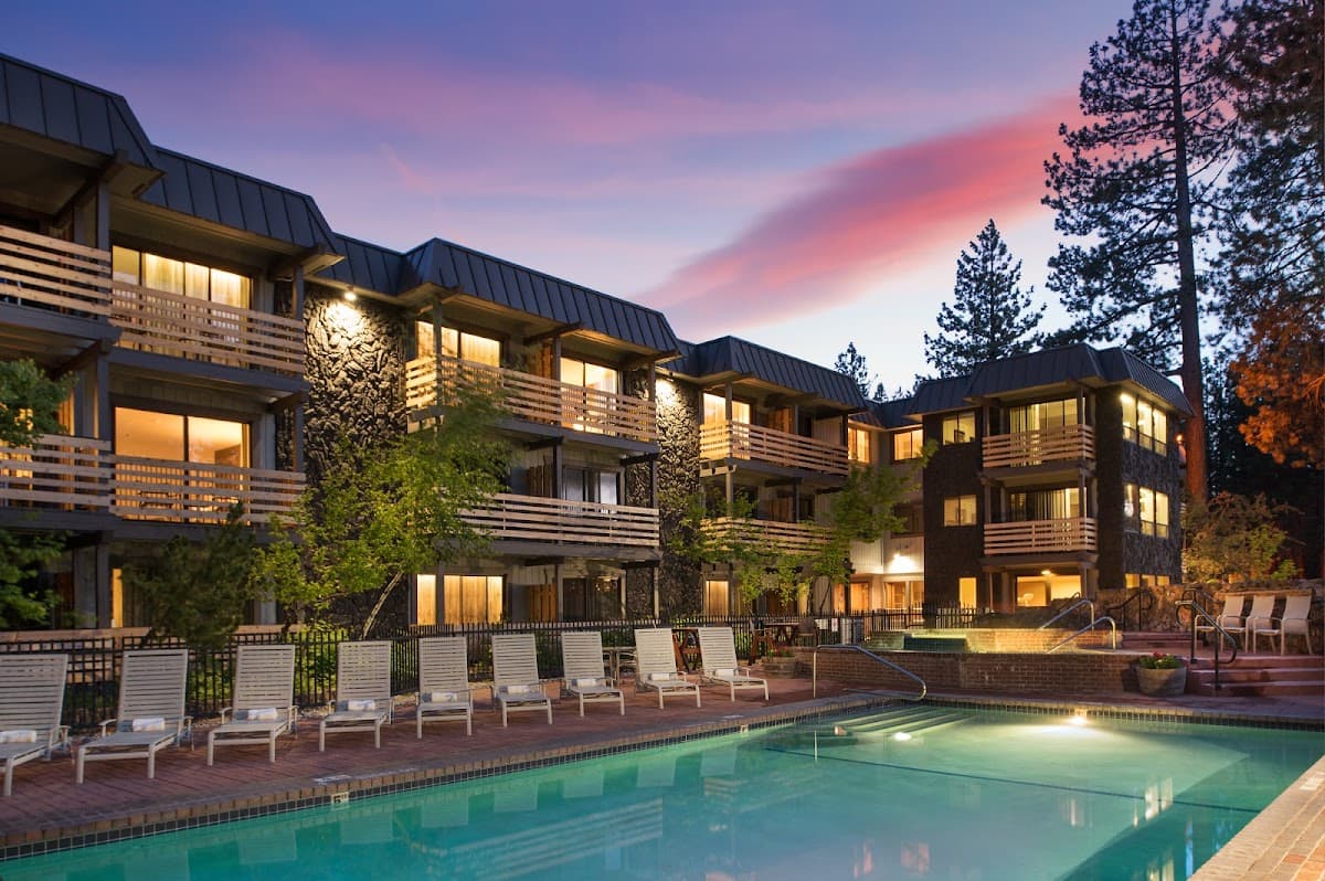 Hotel Azure Tahoe