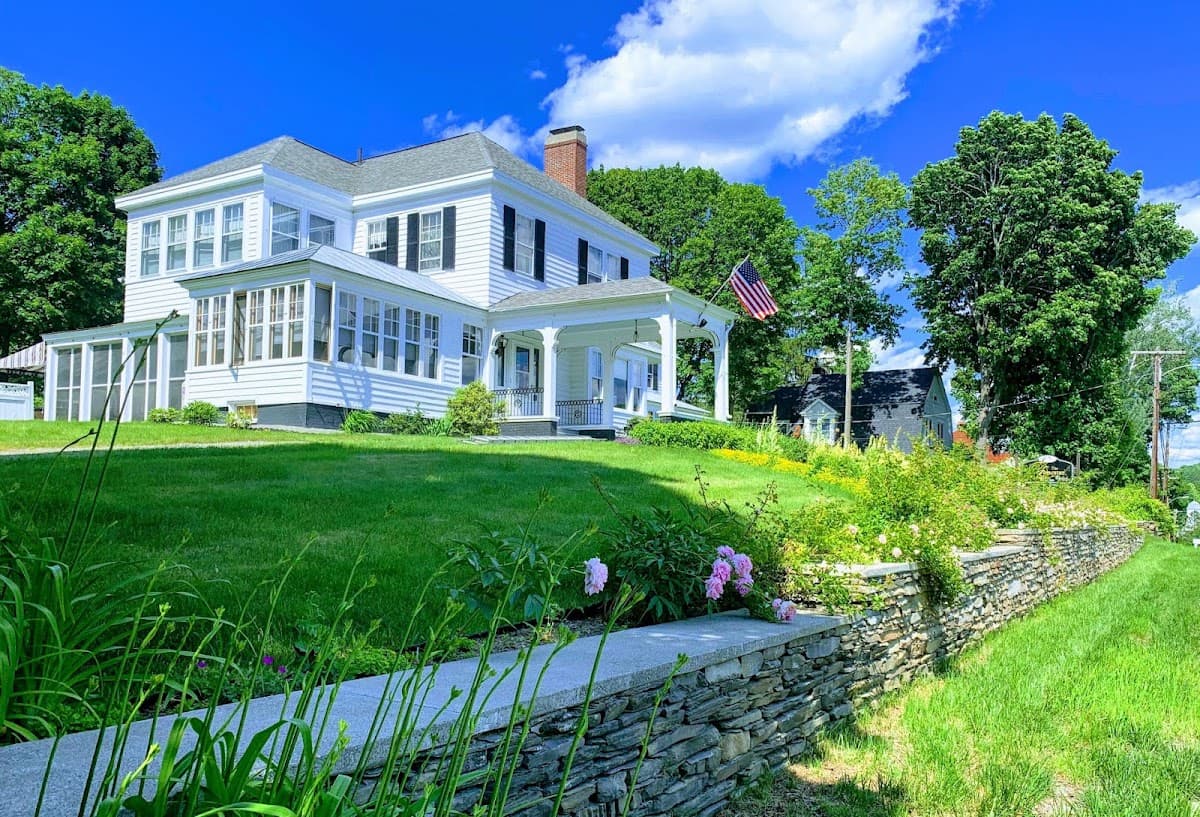 The Brewster Inn