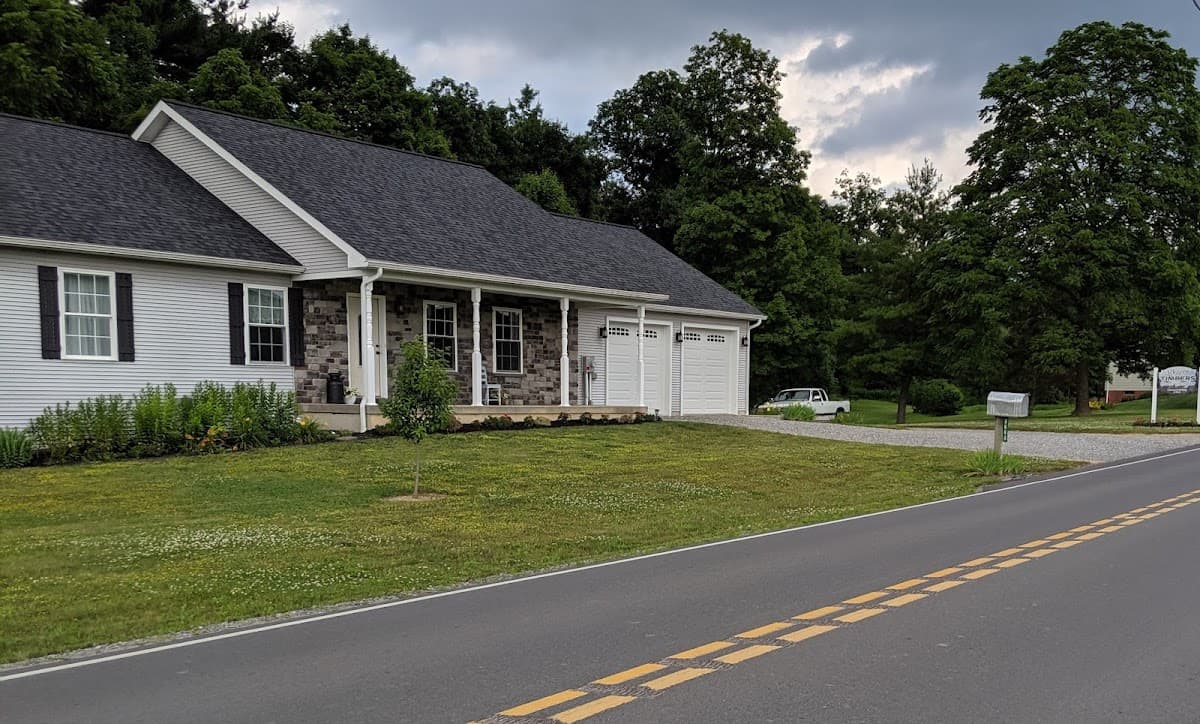 Breezy Timbers Bed & Breakfast