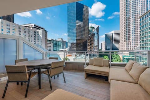 AC Hotel Charlotte City Center
