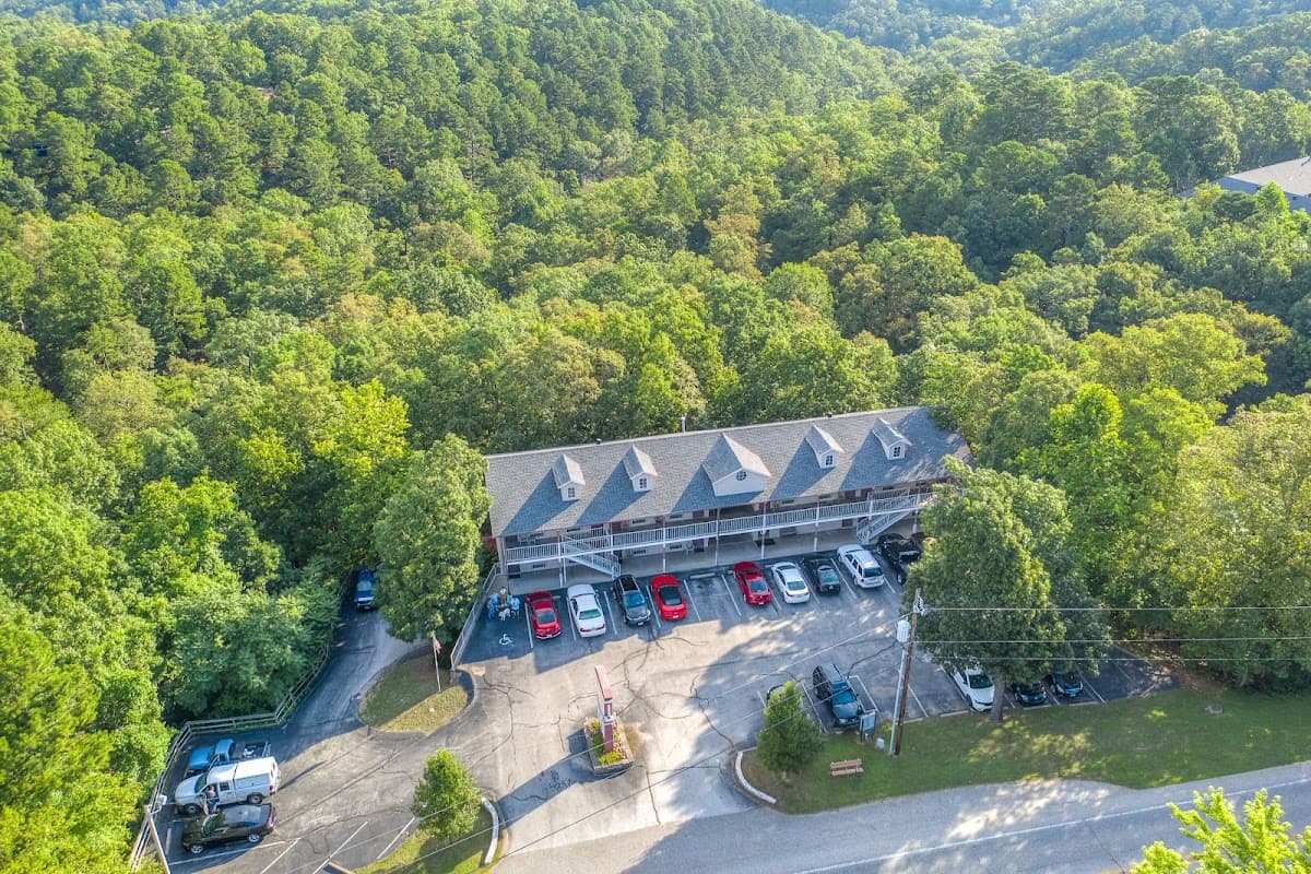 Apple Blossom Inn